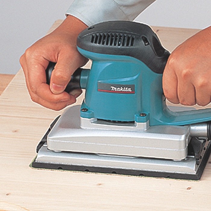Orbitová bruska 330W