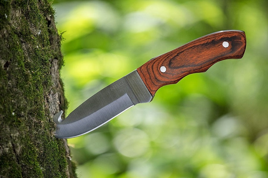 Túlélő kés 24 cm.