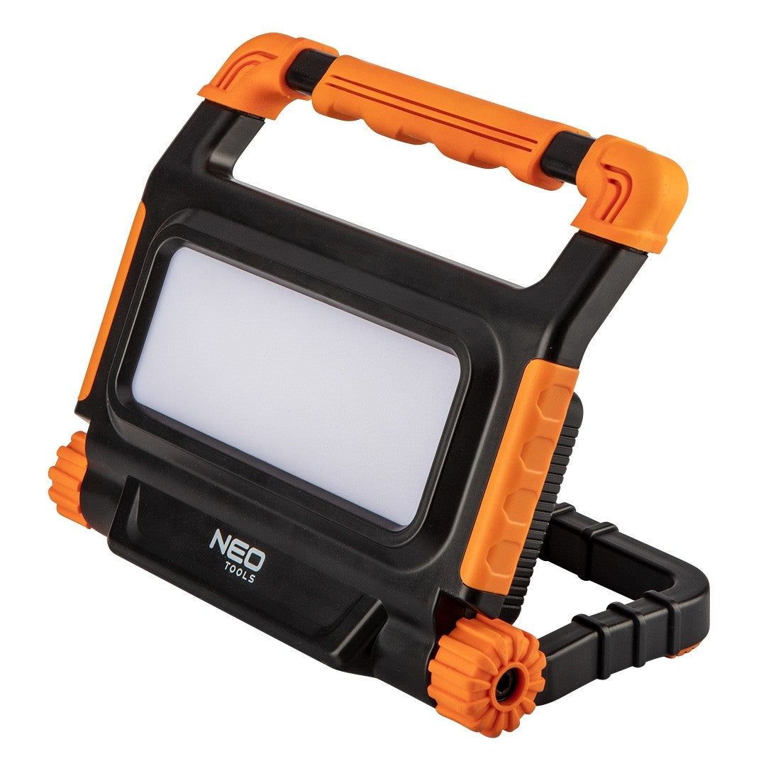 3000 Lm Smd LED batériový reflektor