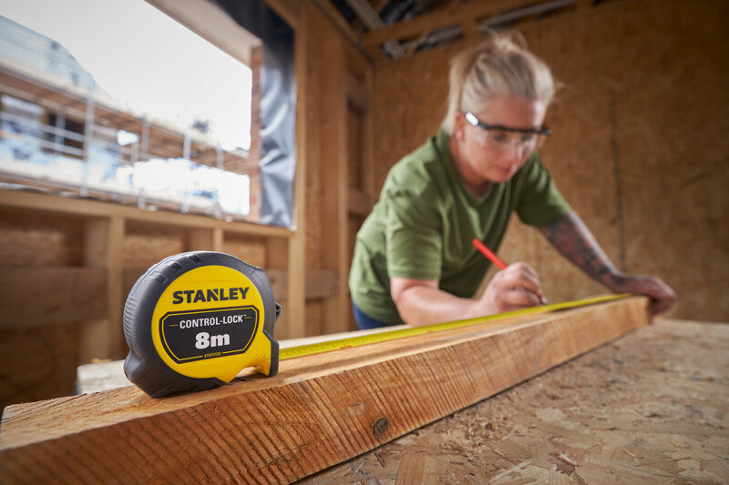 Stanley kontrollås Mål 8m*25mm