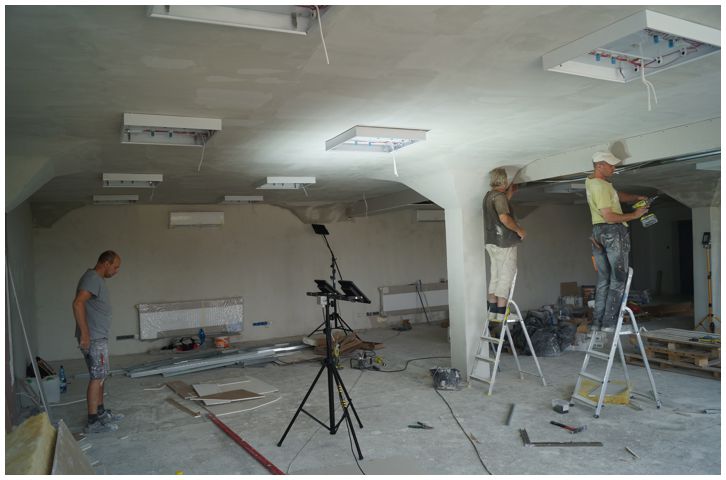 Double Workshop Lamp On Tripod 100w 1000lm Lm2x50aw 1.7