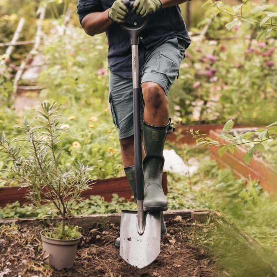 Ergonomisk spade skarp grå