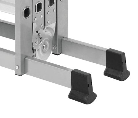 Escalera plegable de tres peldaños