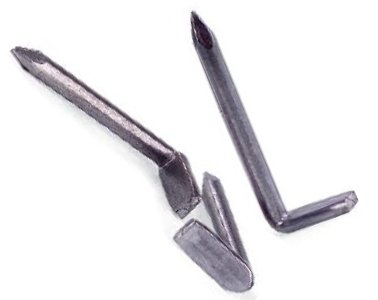 Horganyzott mennyezeti szegek 2,5*30mm