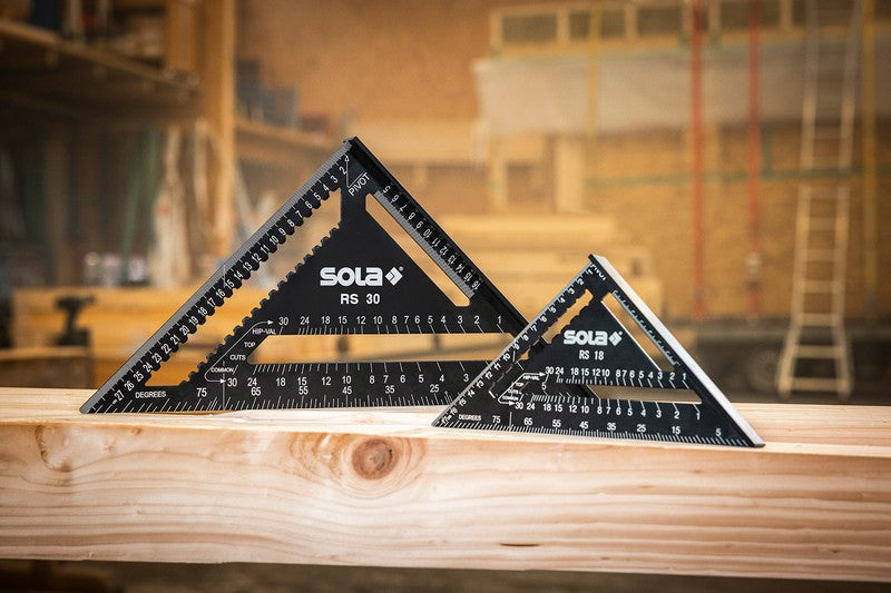 Universal Angle Rs 18 Cm