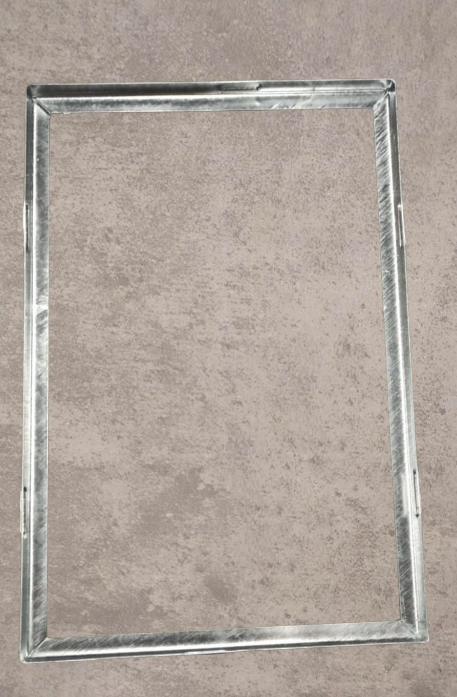 Stel L Zg 22*22*2 L=600 B=400