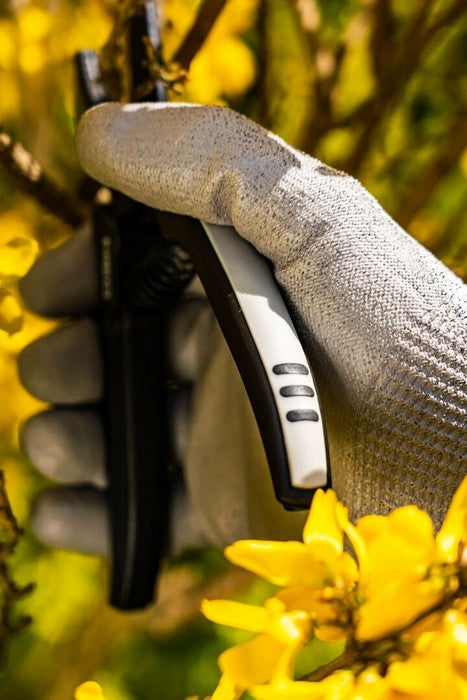 Amboss-Gartenschere, 185 mm Reichweite, bis zu 15 mm verstellbarer Abstand
