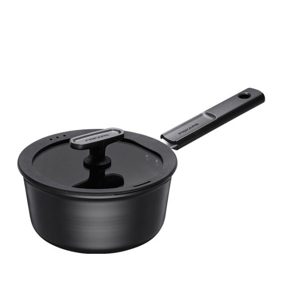 Tvrdý hrnec s poklicí 1,8l