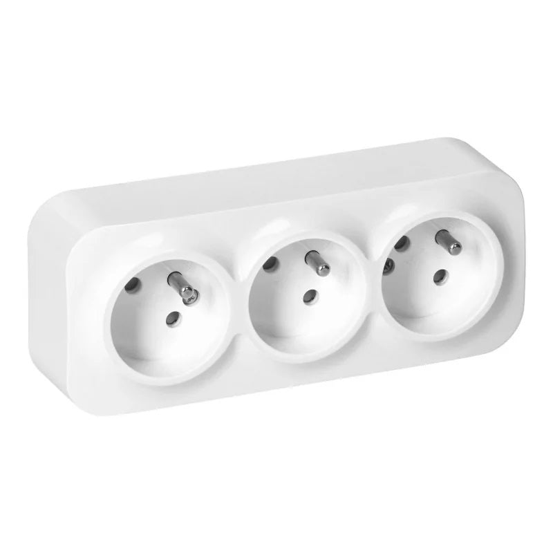 Toma Triple N/t Todo 2p+z Ip20 Blanco