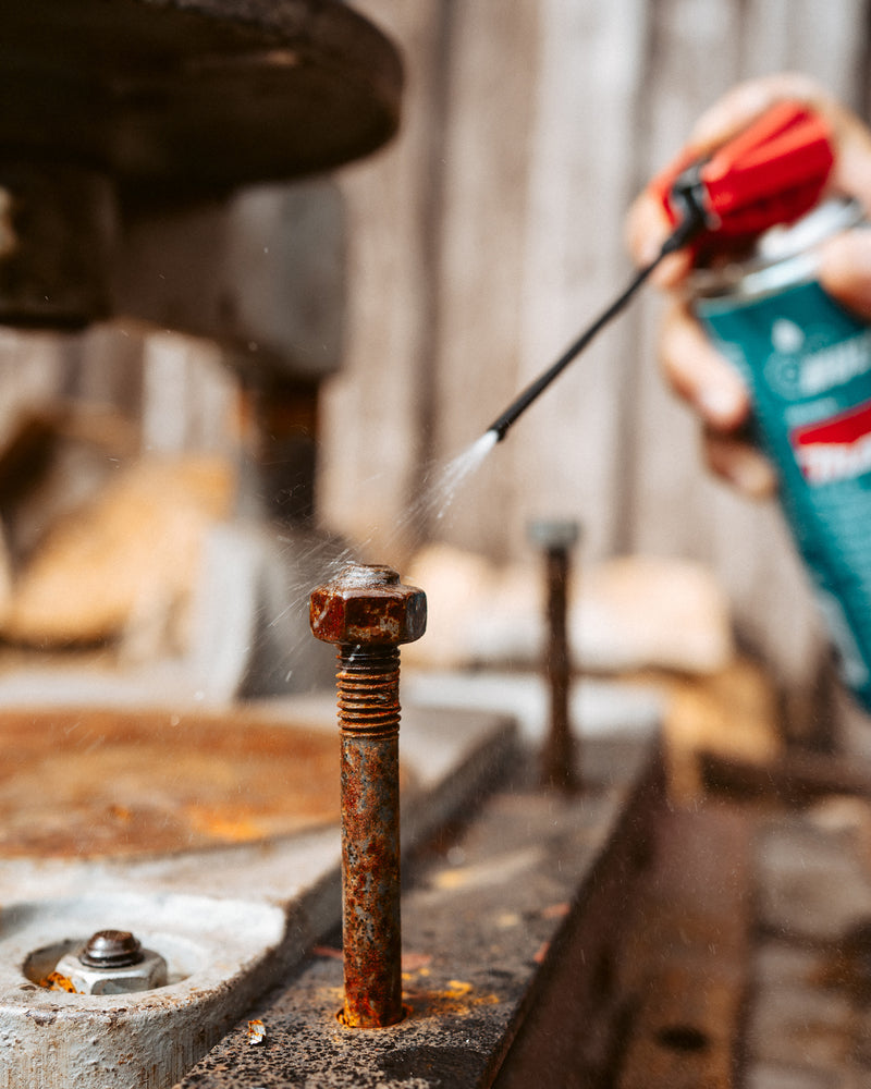 Oil For Lubricating Shear Blades