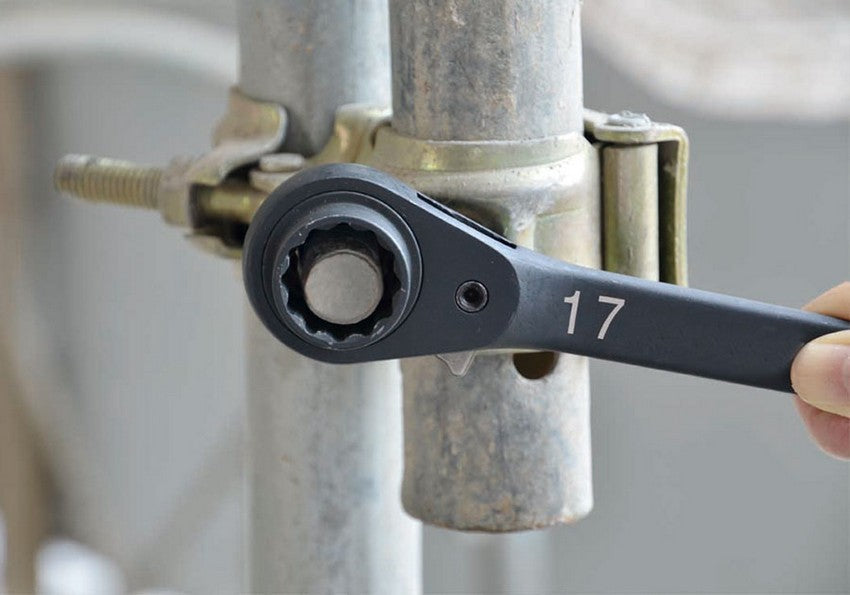 Double-sided Ratchet Socket Wrench 24x30mm Length 402mm