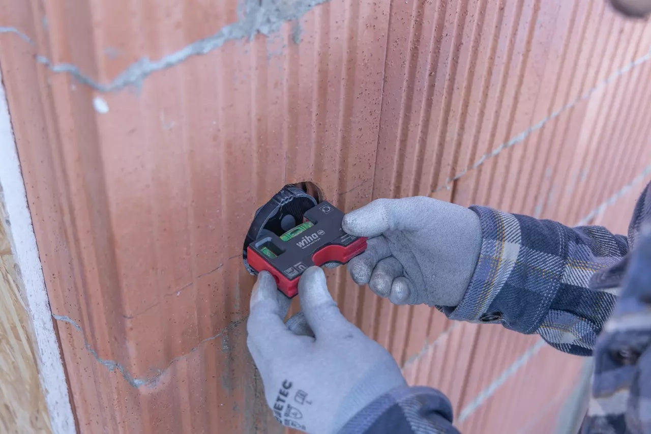 Magnetic Pocket Level 80mm