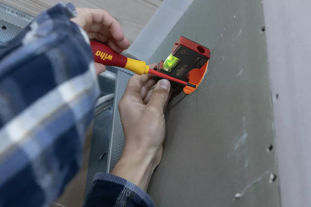 Magnetic Pocket Level 80mm
