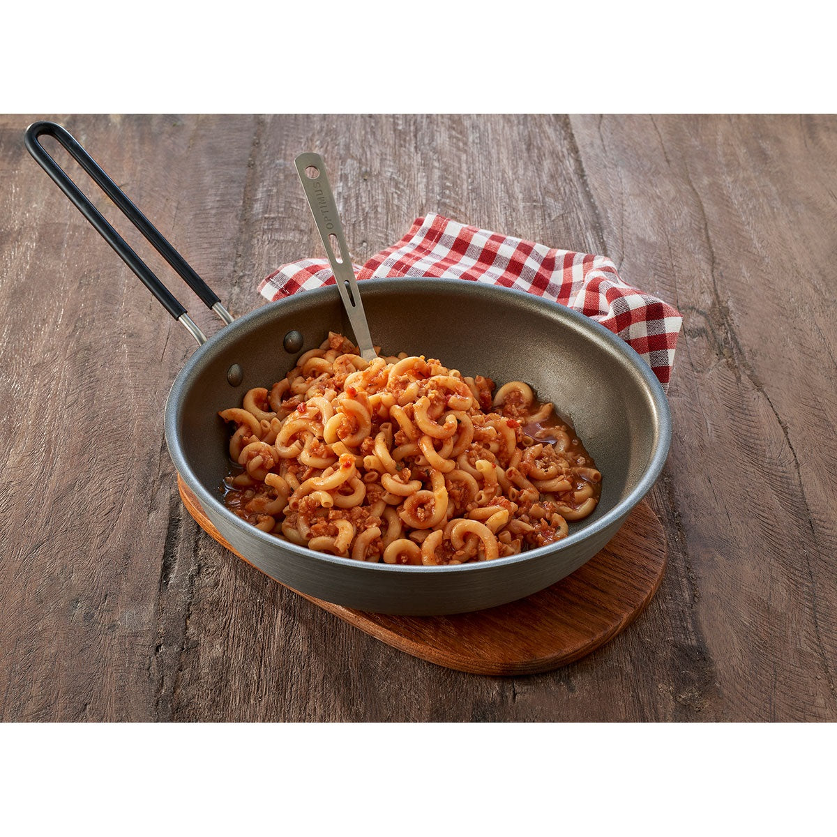 Trek'n Eat Pasta With Vegetarian Bolognese