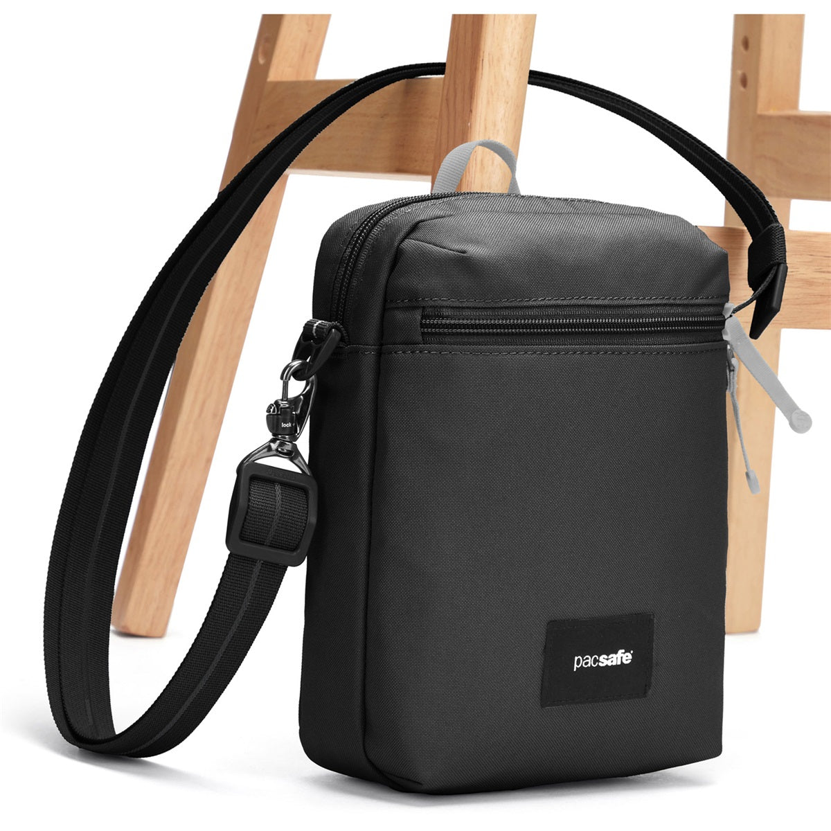 Pacsafe Go Festival Crossbody Jet Black