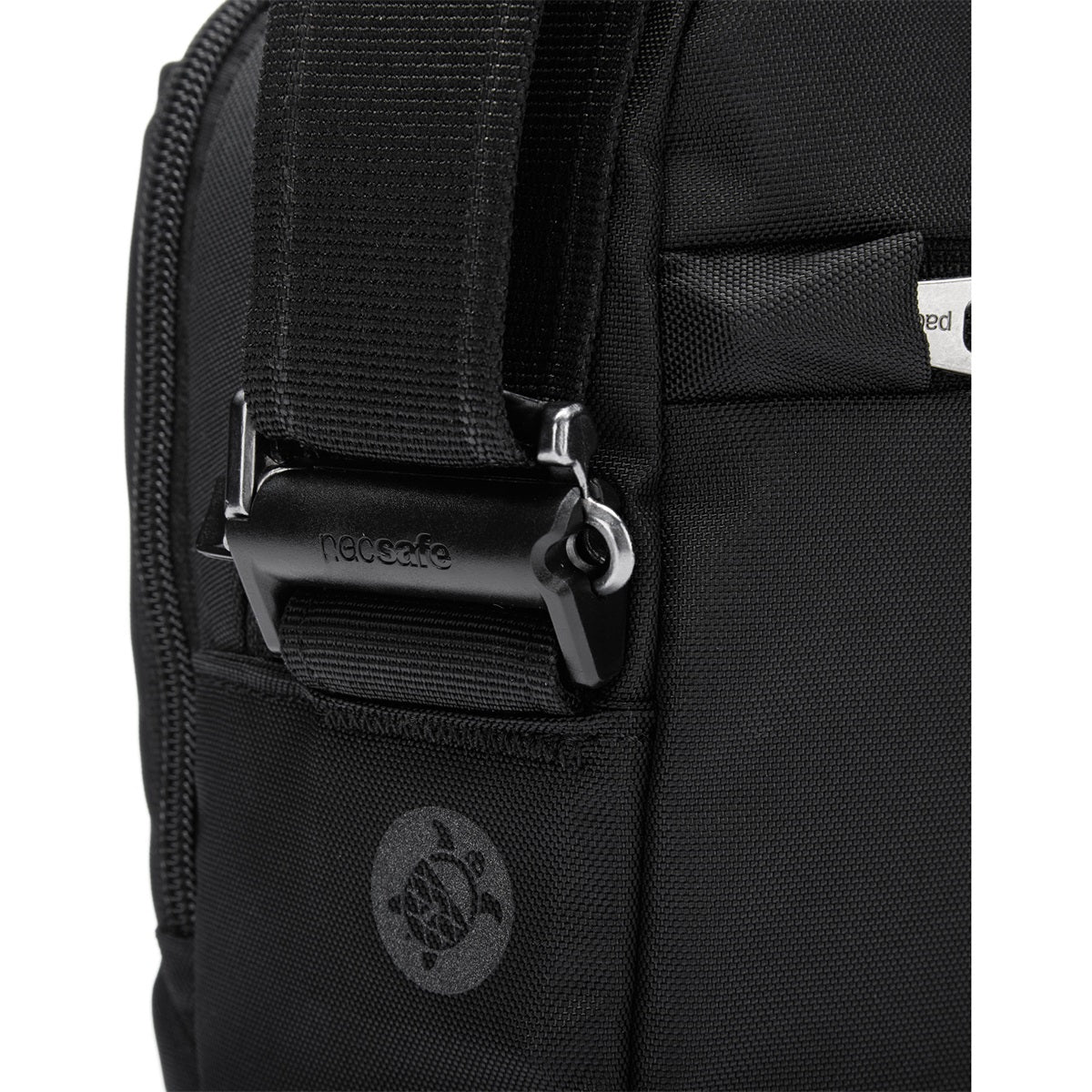 Crossbody Pacsafe V Tour w kolorze Jet Black