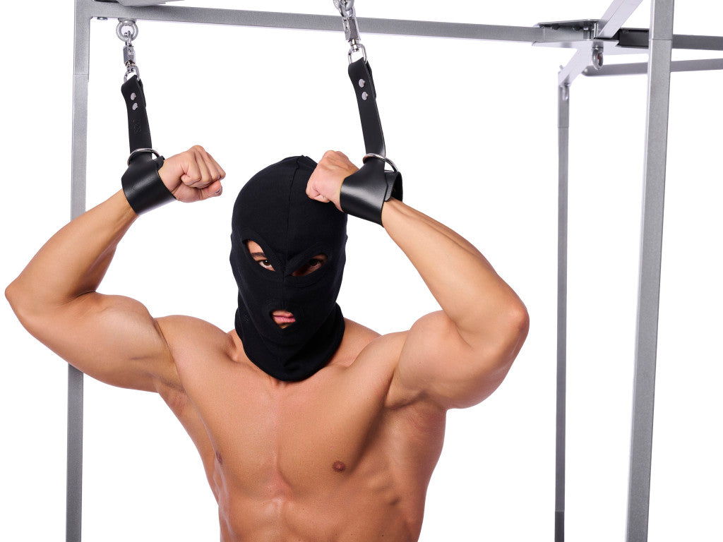 Leather Handcuffs – With Panic-proof Carabiner