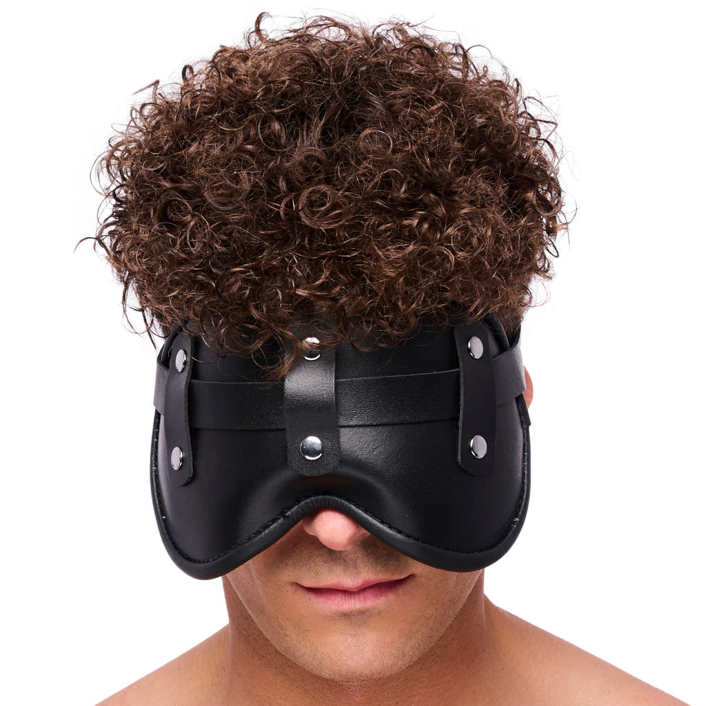 Padded Leather Mask – A Stylish And Mysterious Experience