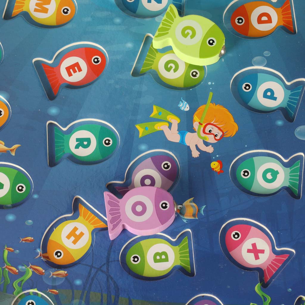 Gioco Montessori con magnete per la pesca del pesce in legno