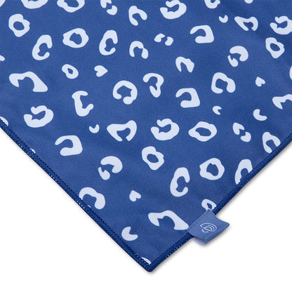 Toalha de praia Swim Essentials microfibra - azul - leopardo - 180 x 90 cm