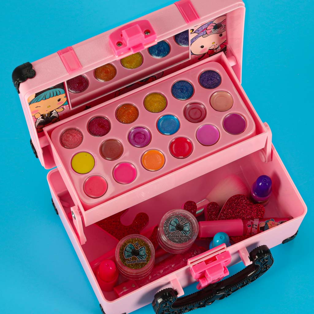 Chest Makeup And Nail Kit Makeup Cosmetics Shadows Varnishes Suitcase