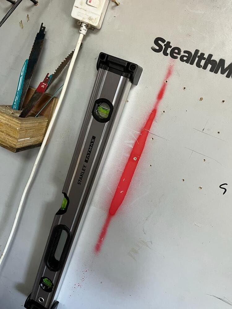 Uniwersalne uchwyty poziomune 2 sztuki Stealthmounts