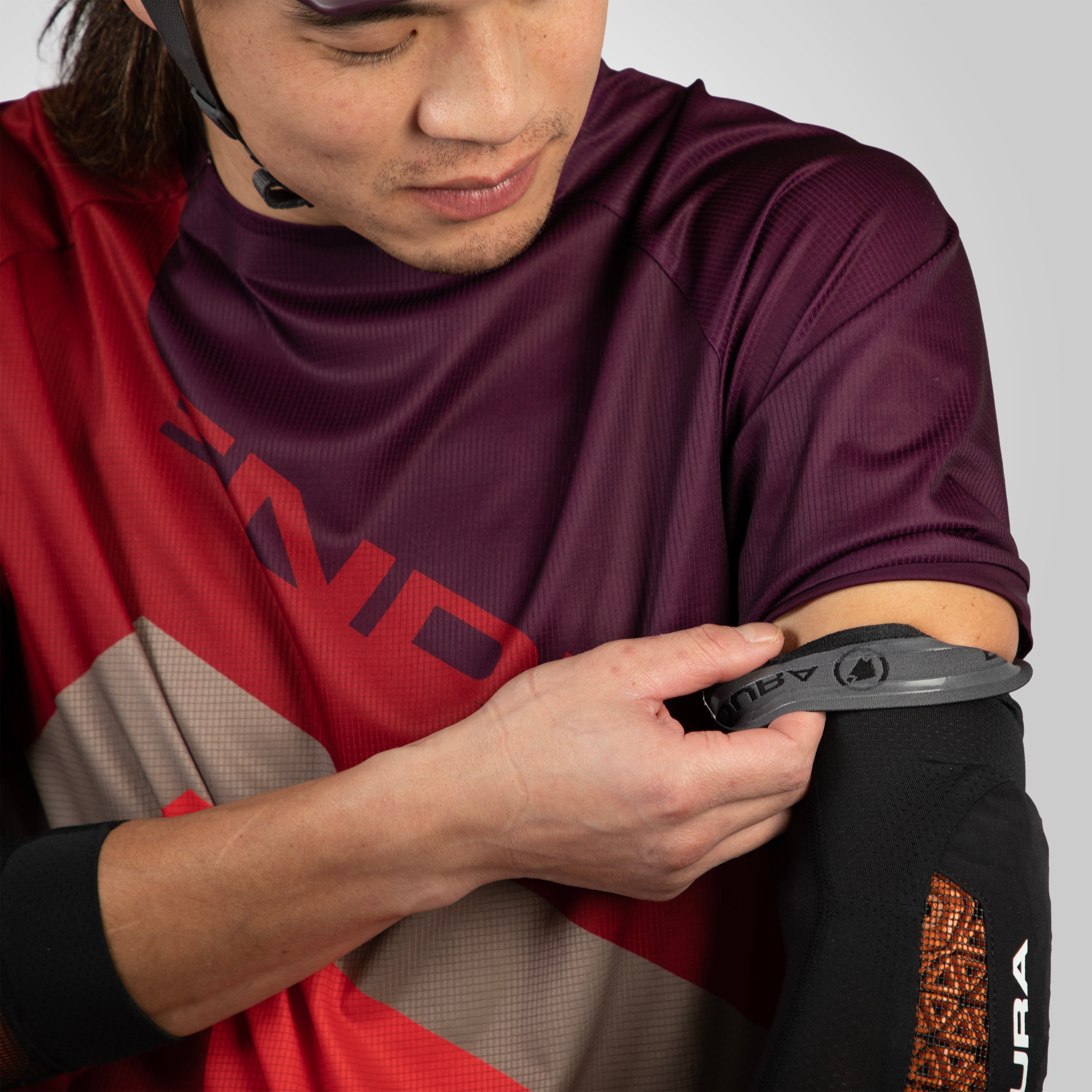 Endura Mt500 D3o® Ghost Elbow Pad Black
