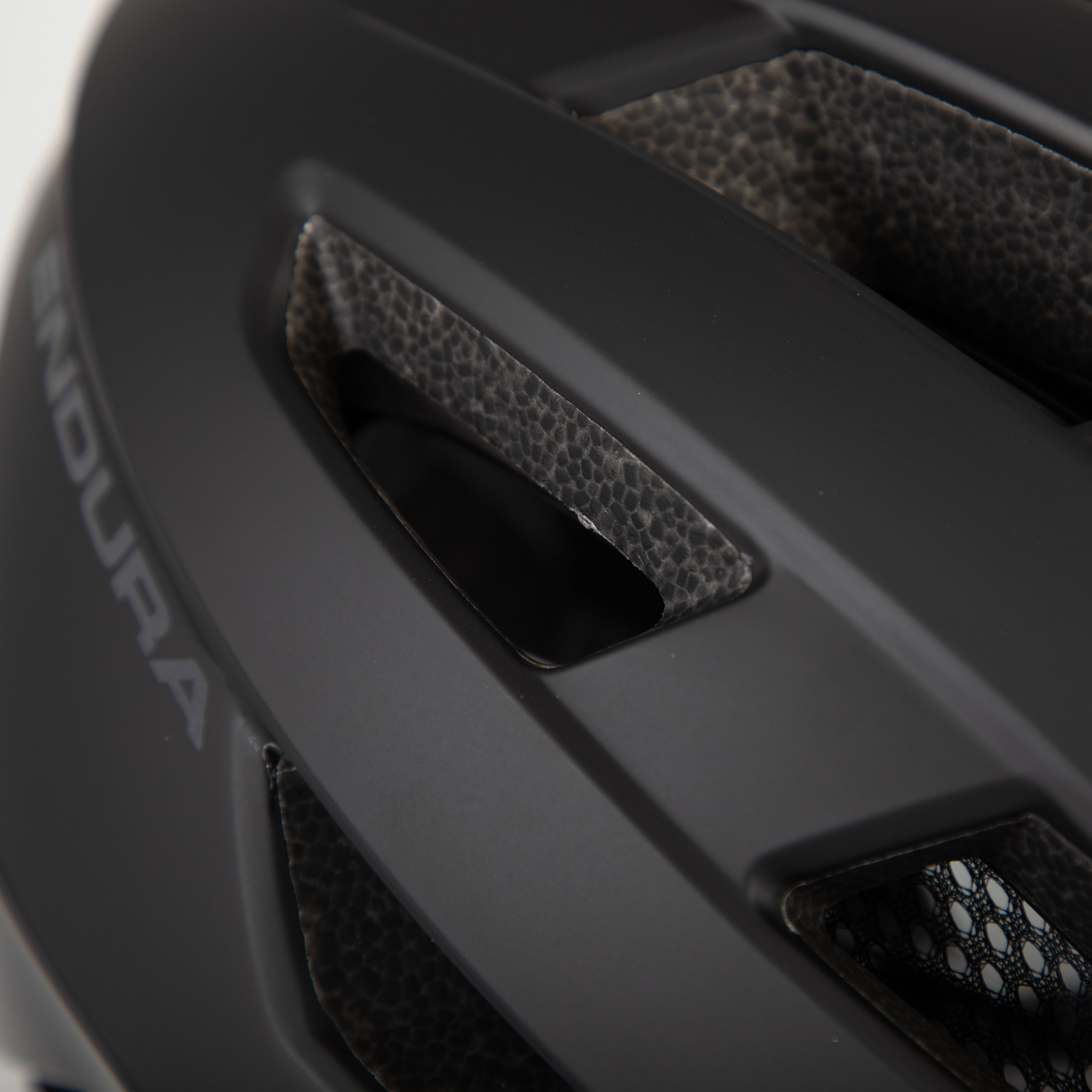 Endura Xtract Mips® Helmet Black