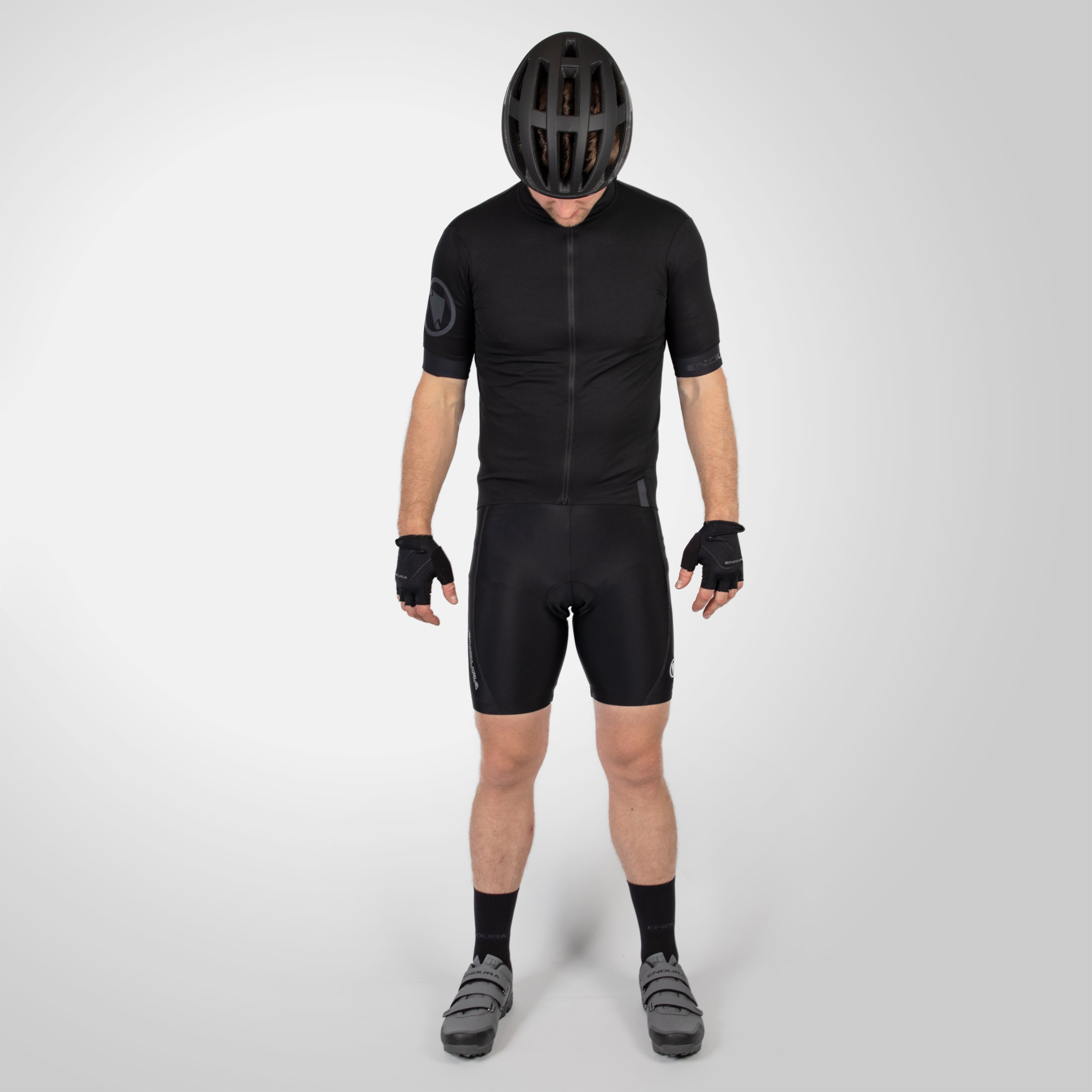 Endura 6-panel Short Ii Black