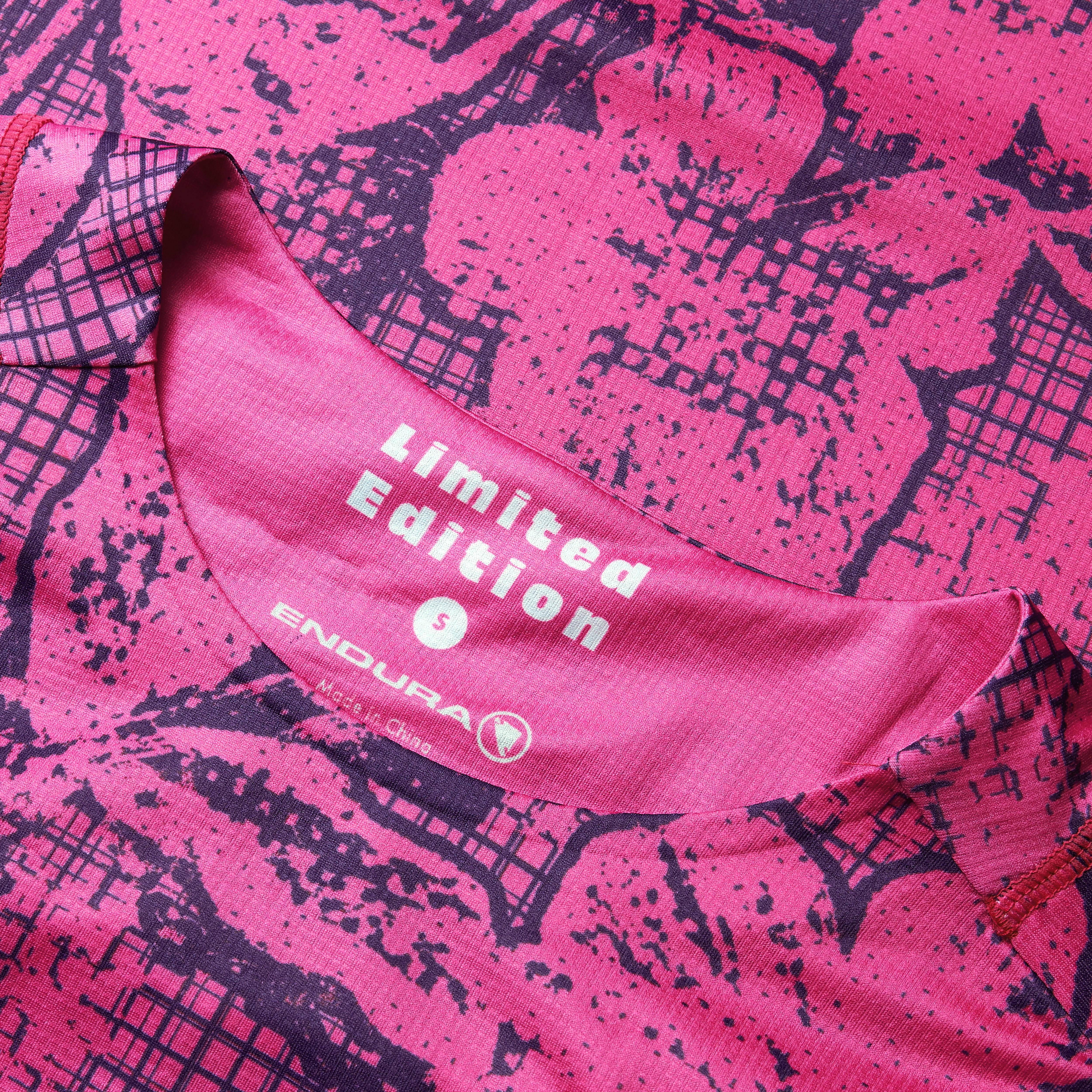 Endura Grid Floral Women's Ltd Printed S/s Tee Pink Pop