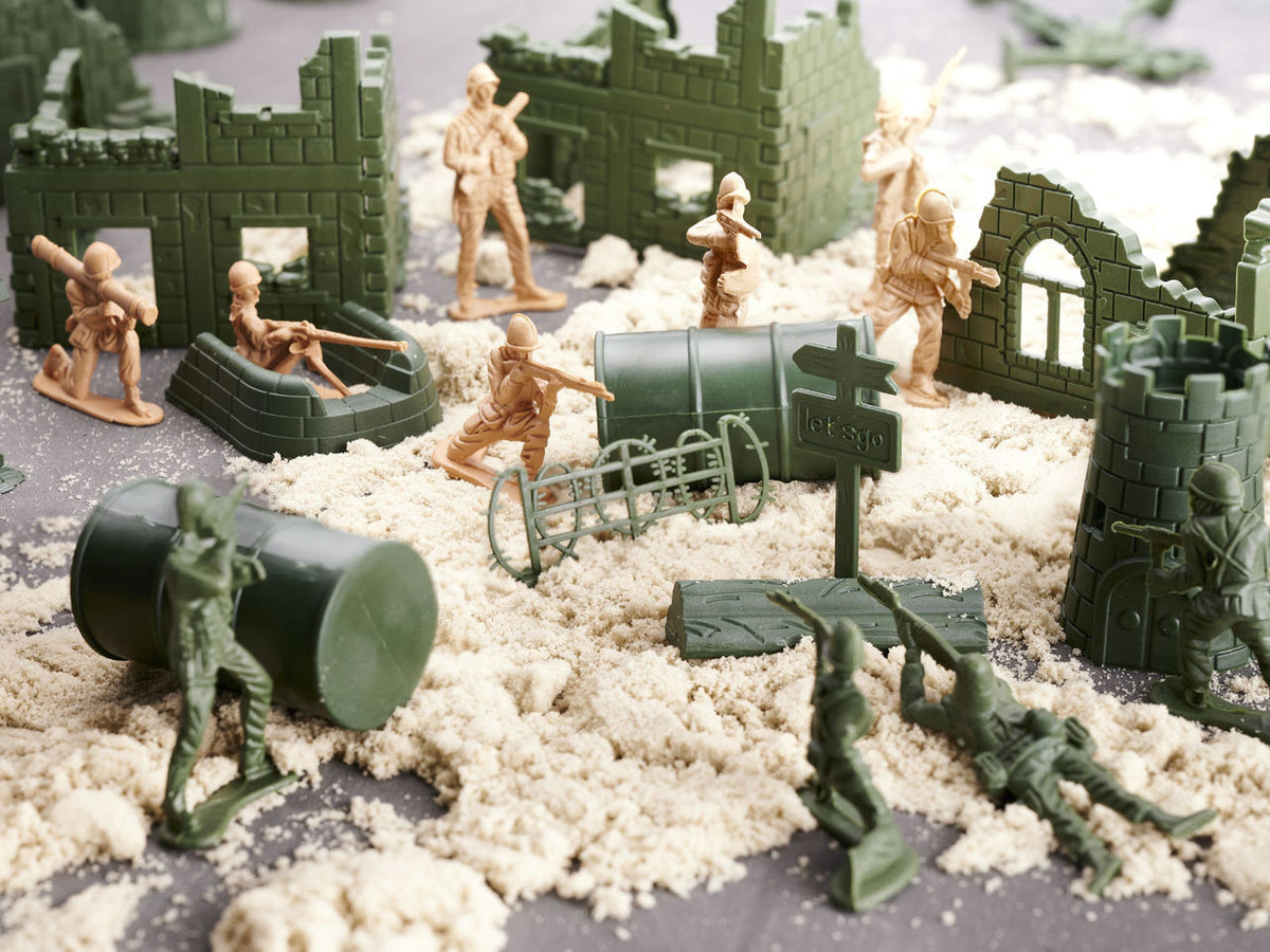 Soldiers Military Base Figures Set 114el.