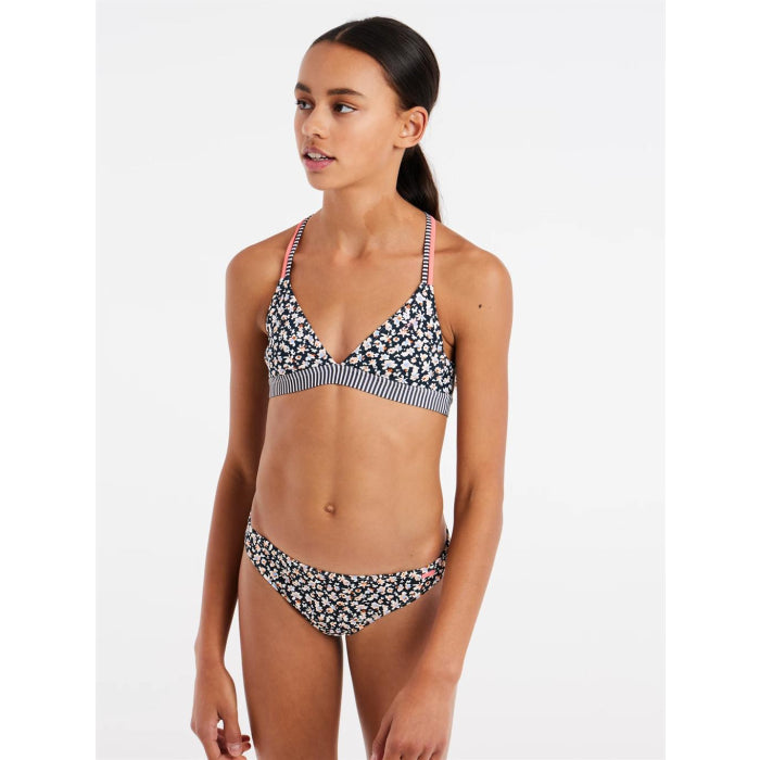 Filles en bikini de protestation