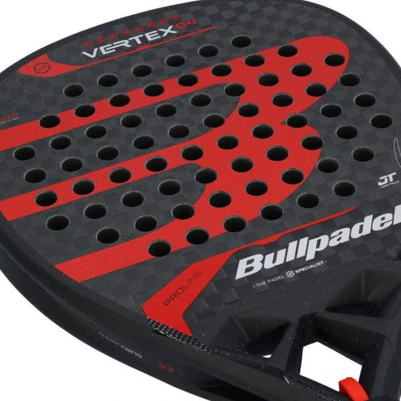 Bullpadel Juan Tello Vertex 04 2024 Padel ketcher