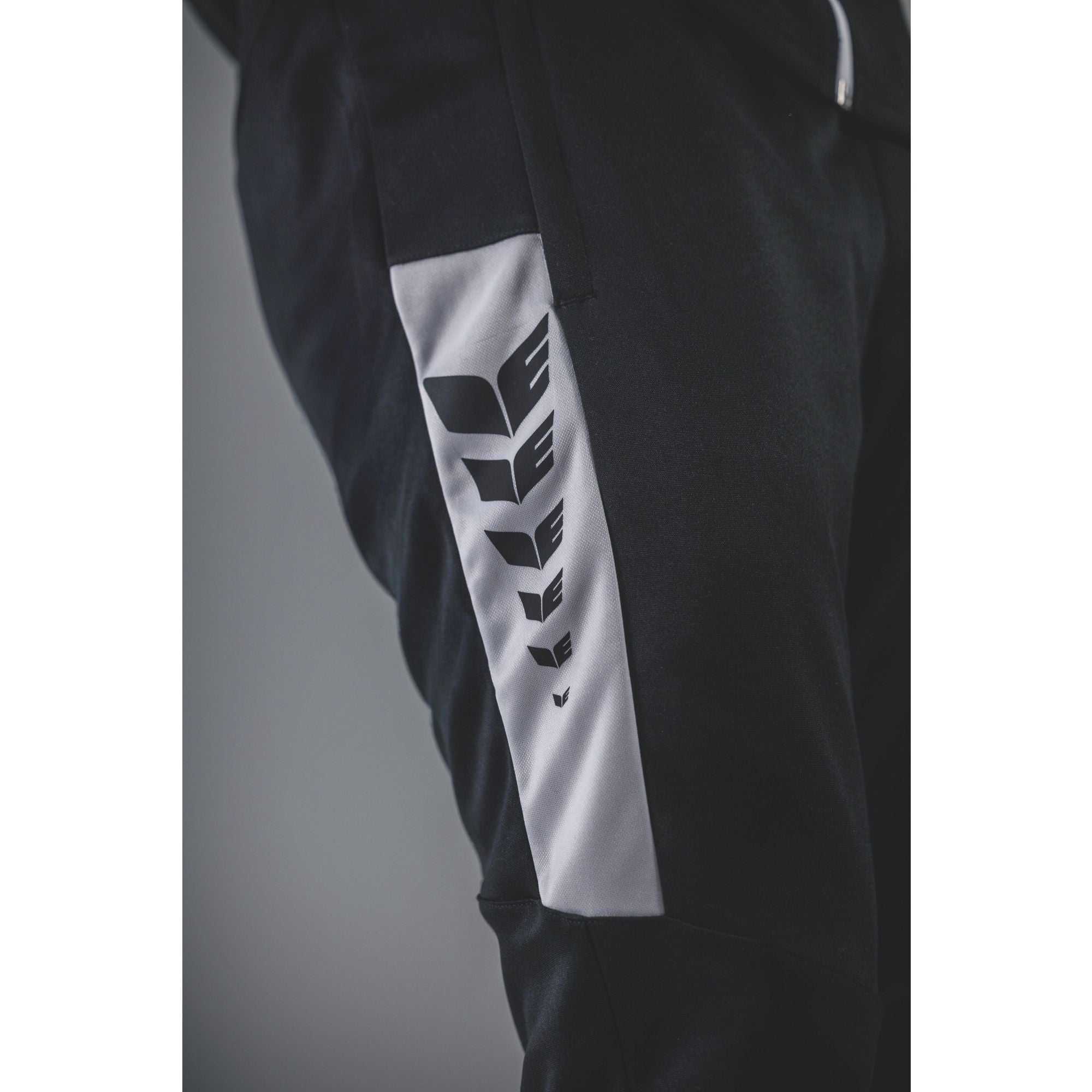 Erima Intro Training Pants Black Junior