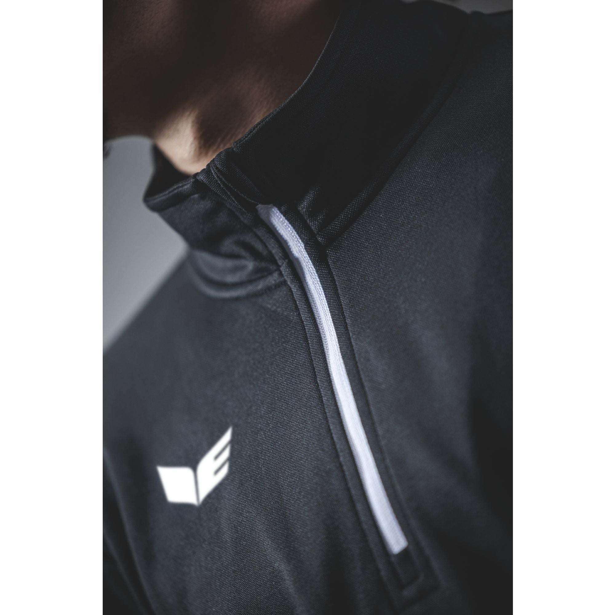 Erima Intro Training Top Black Junior