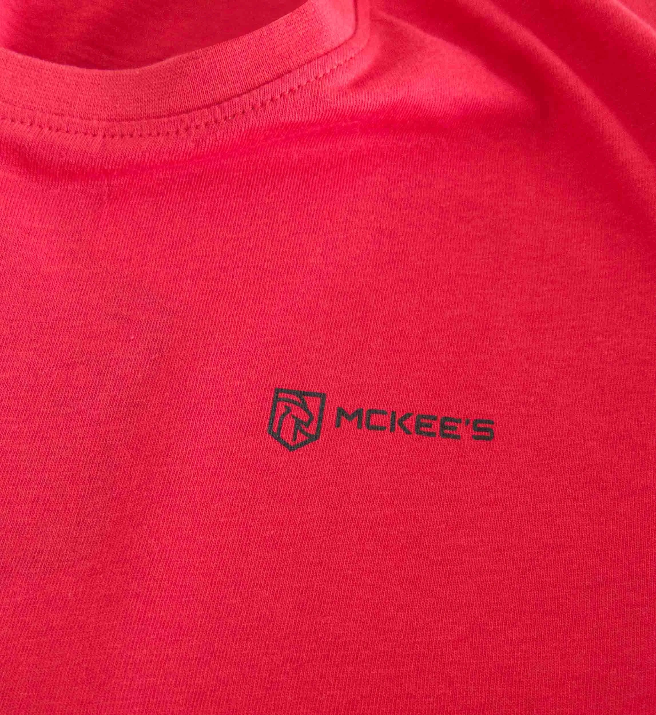 Heren T-shirt Mckees Garda Rood