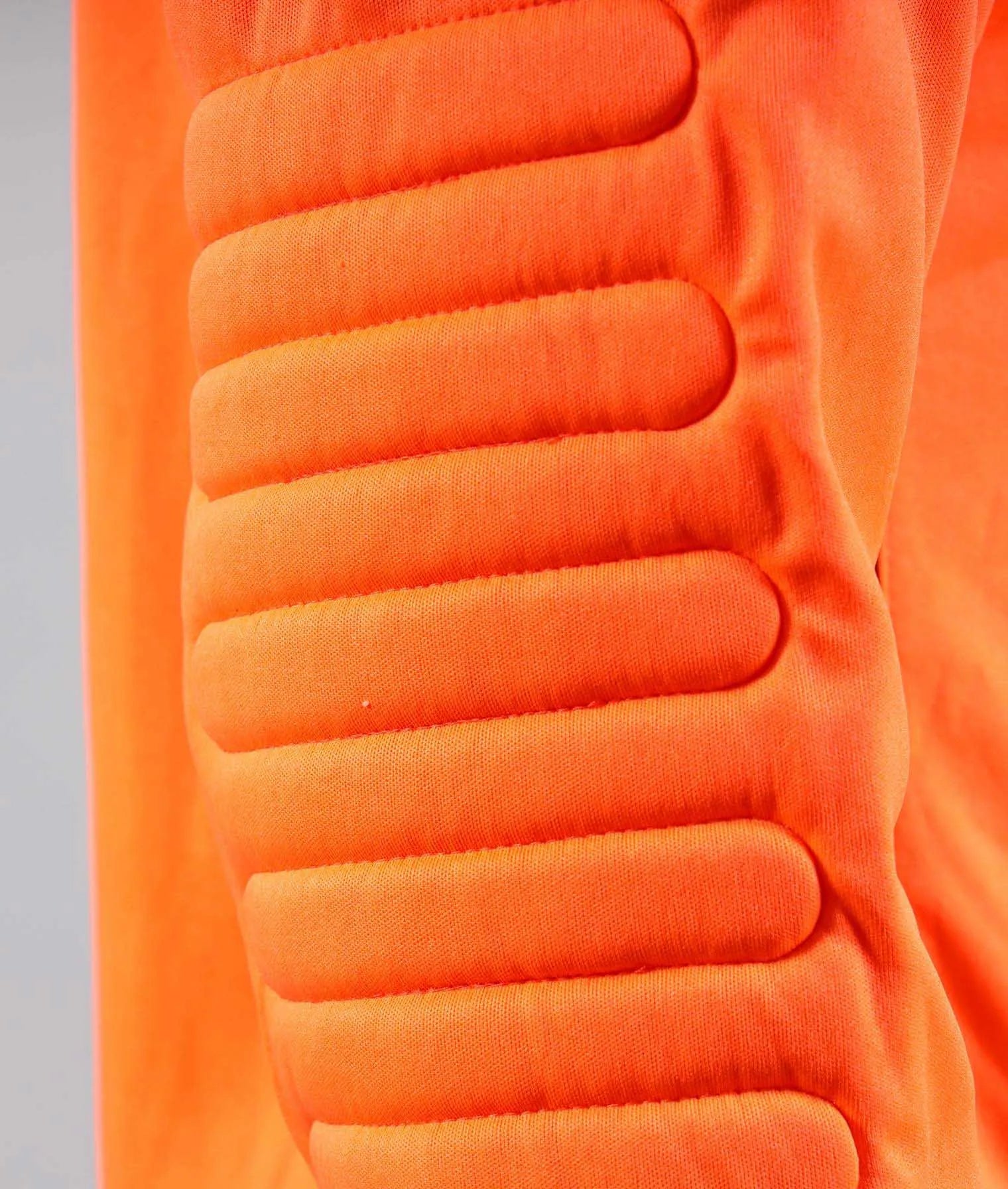 Cúl báire tacair givova portiere hyguana oráiste 2xl