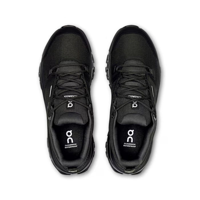 Sur les baskets de marche pour femmes