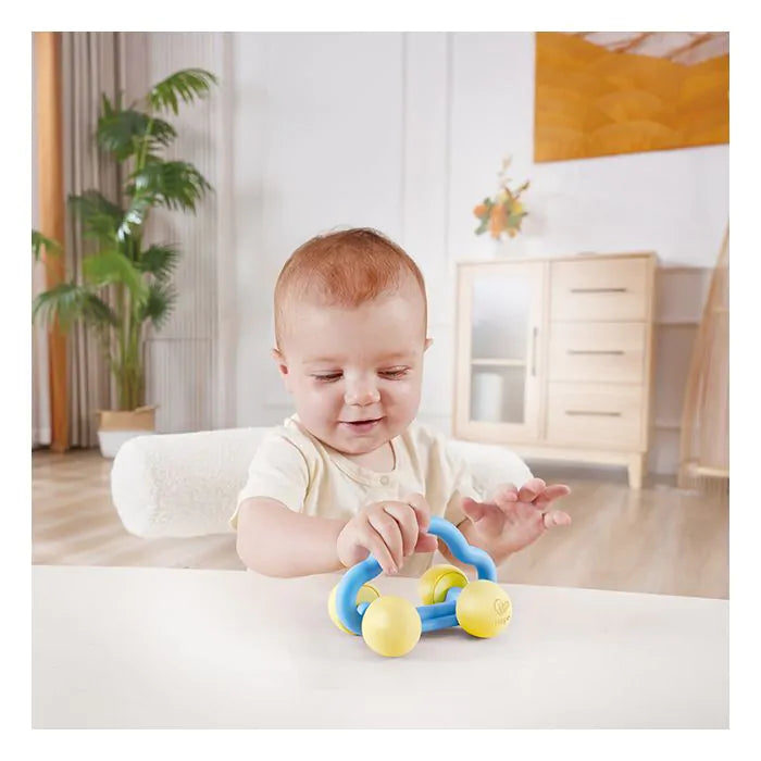 Кола играчка Hape Rattle & Roll