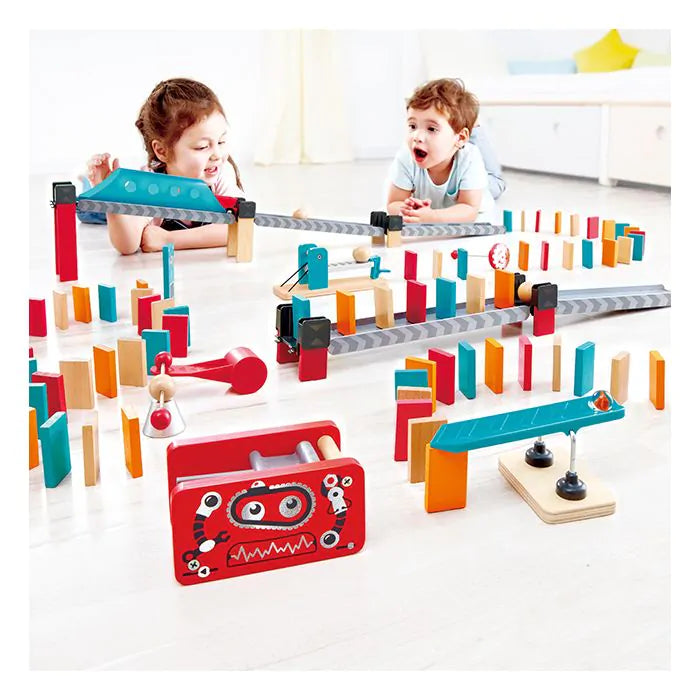Fabrica de roboți Hape Domino