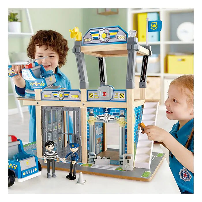Hape Metro Police Dept Playset
