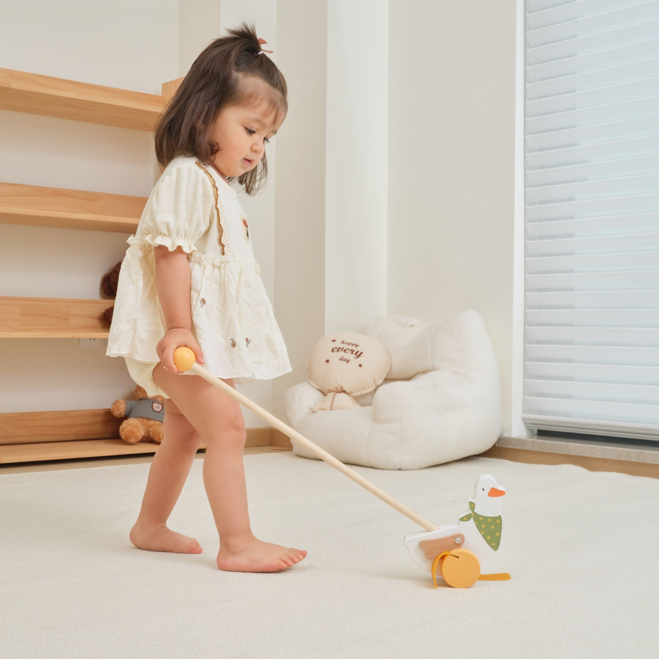 Viga Polarb Oca da Spinta in Legno su Bastone per Bambini 12M+