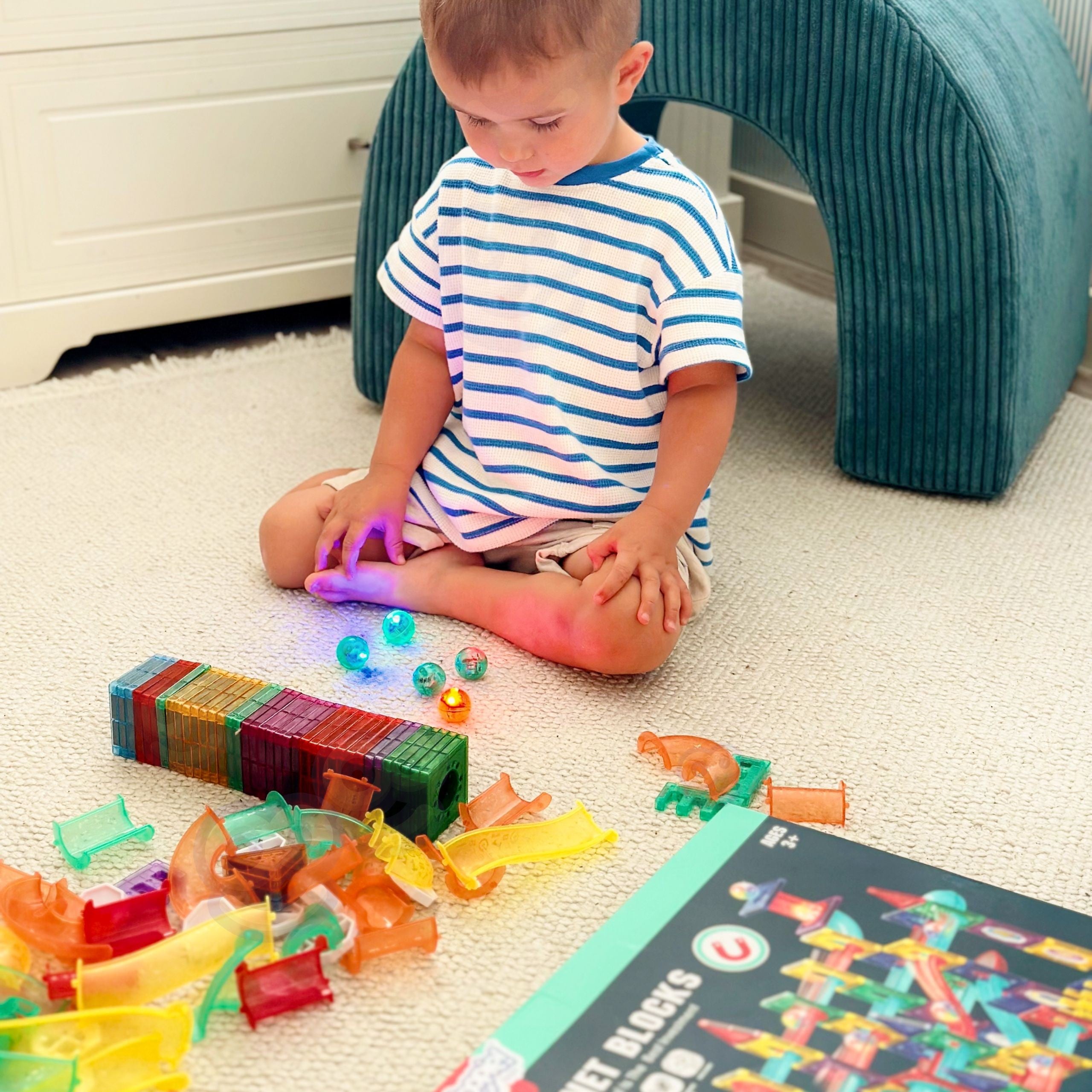 Woopie Bloques de construcción magnéticos Juego educativo 3D Pista de bolas 105 piezas.