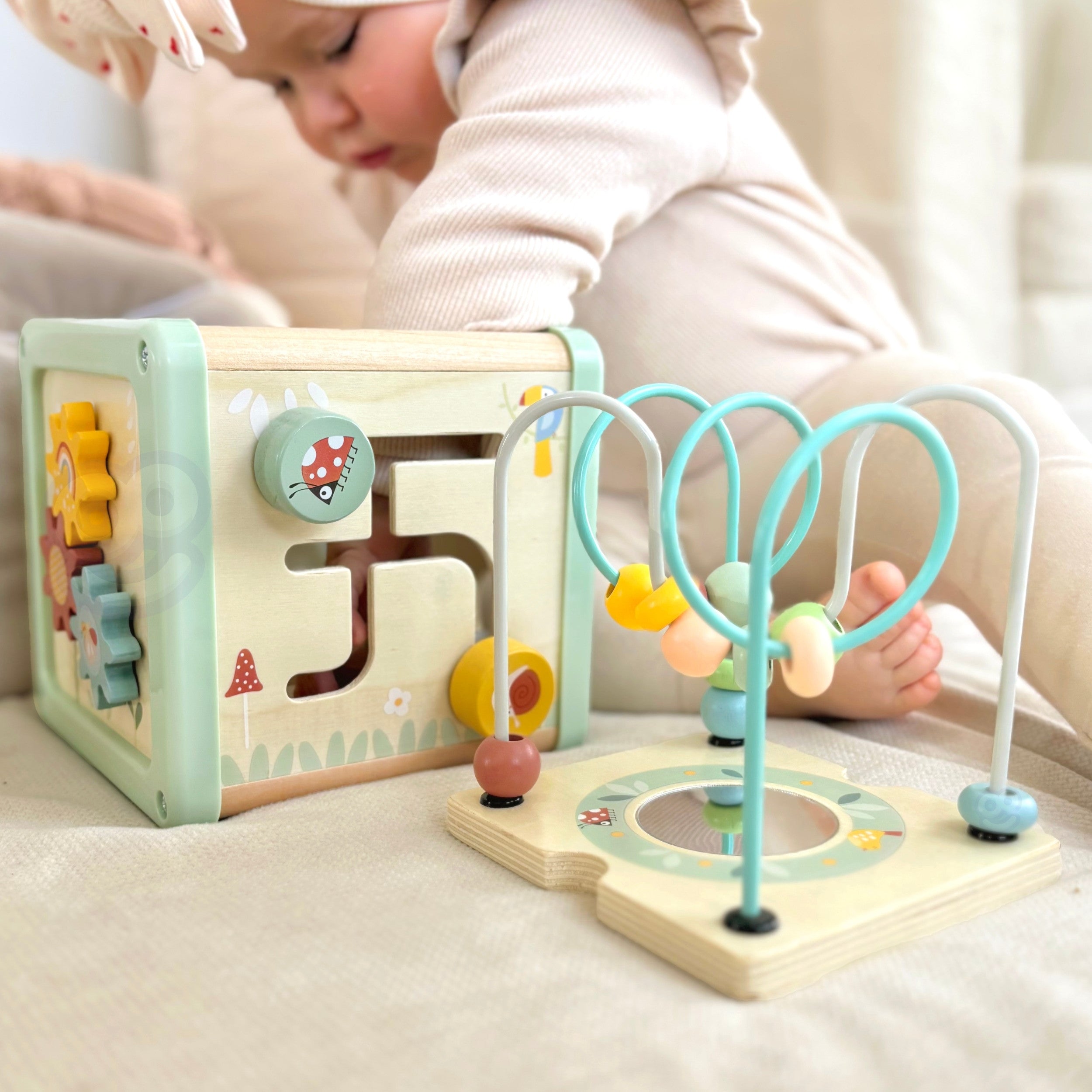 Многофункционален образователен сортер Woopie Wooden Activity Cube