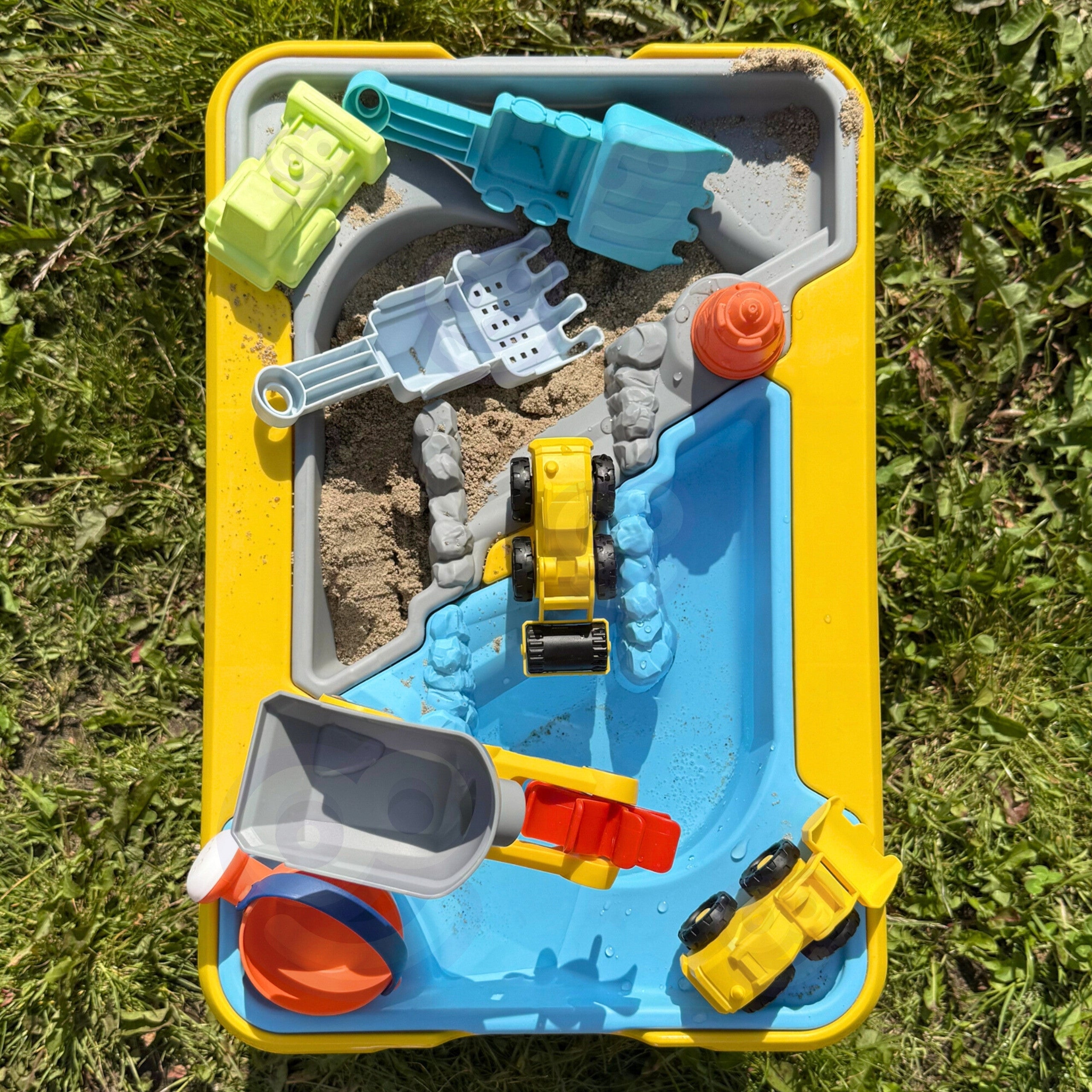Woopie Water Table 2 In 1 Sandbox Construction Site + 4 Cars 12 Pcs.