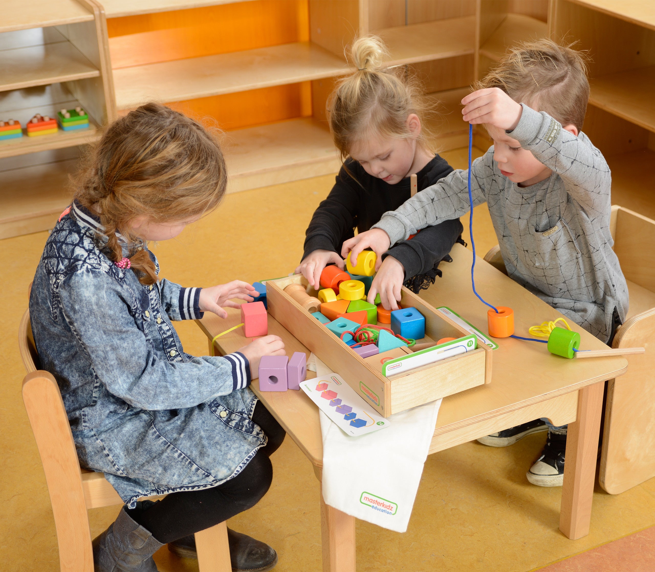 Masterkidz stor Montessori blondetråder i træ