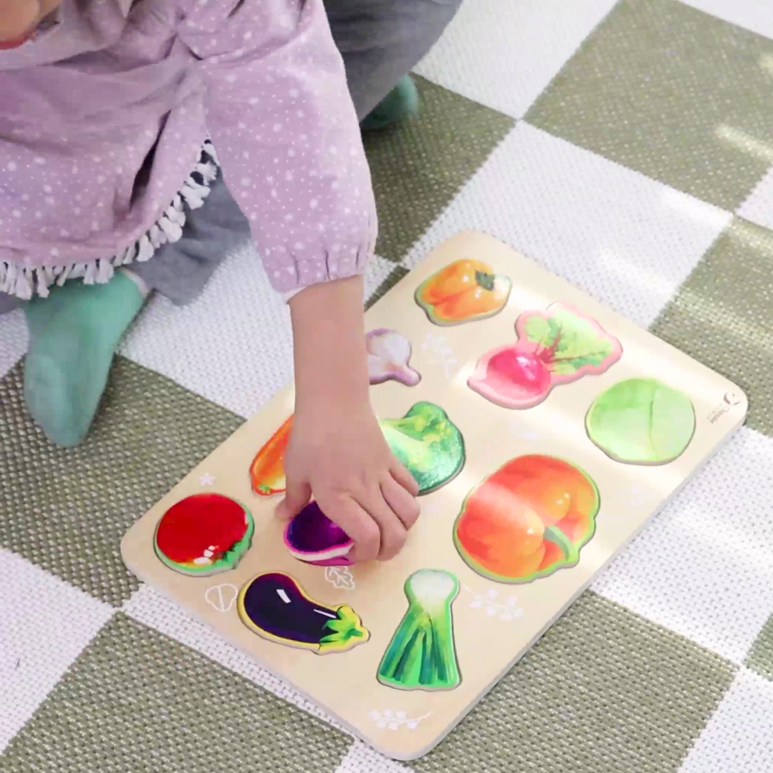Quebra-cabeça de vegetais Montessori de madeira do mundo clássico
