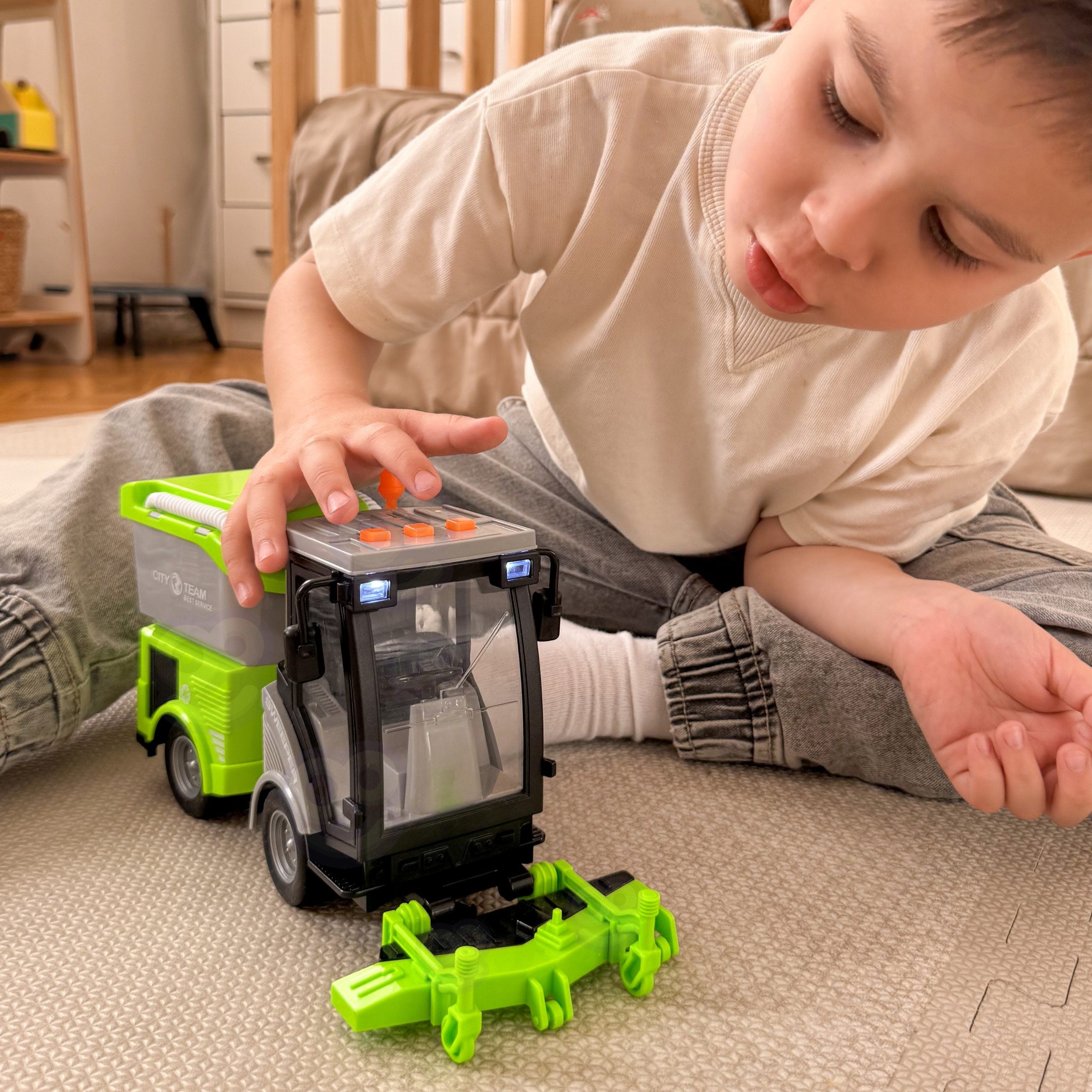 Woopie City Sweeper 1:16 Grøn lyd og lyseffekter