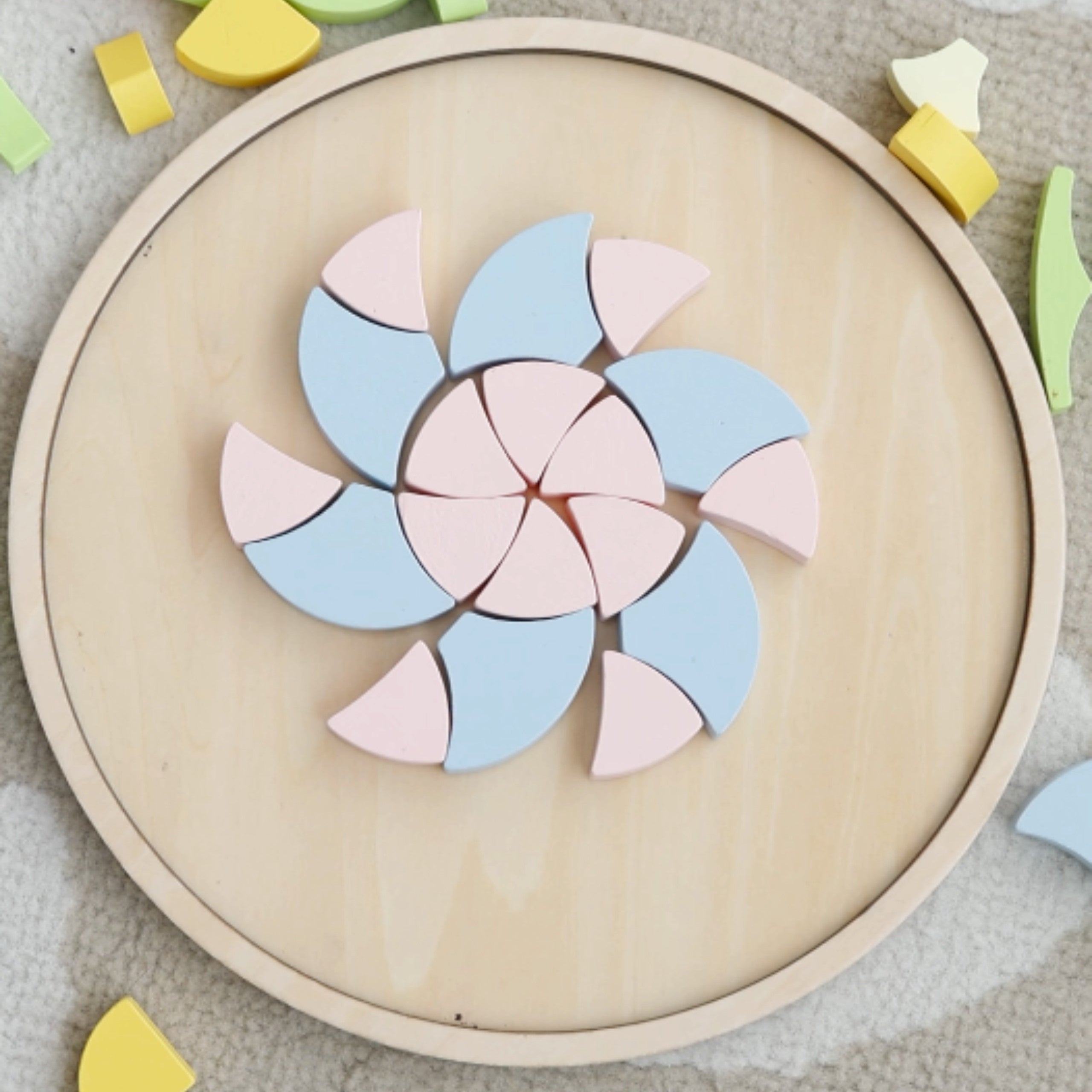 Klasszikus világ pasztell mandala Montessori puzzle mozaik virágok