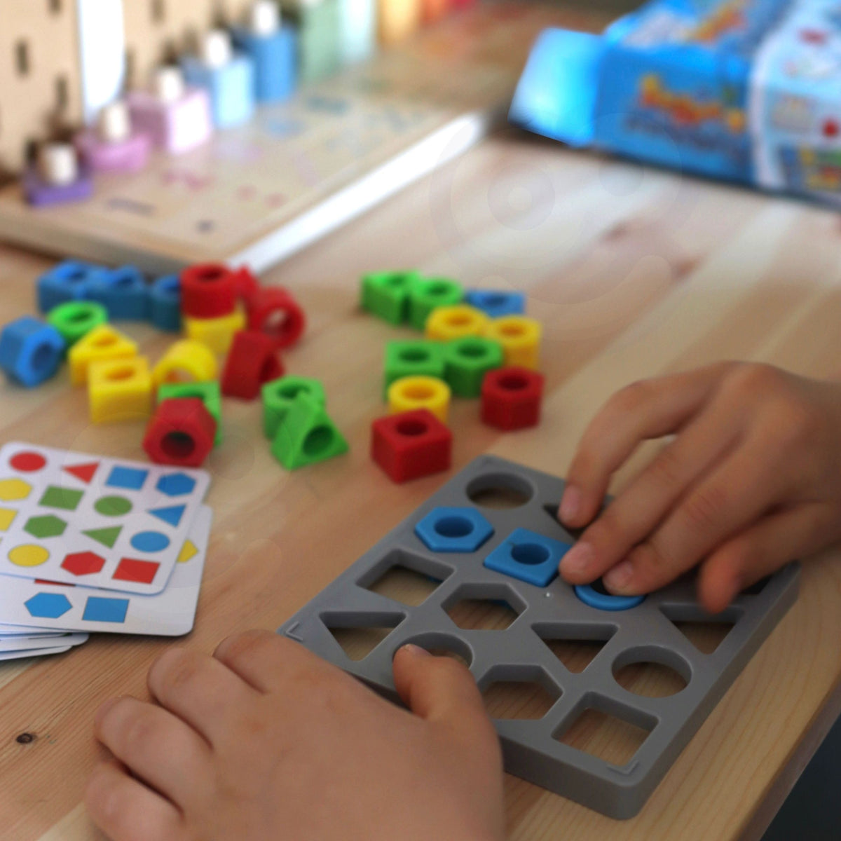 Woopie Match Shapes kirakós játék